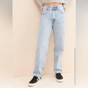 ⚡️SOLD⚡️ Levi’s High Rise Dad Jeans